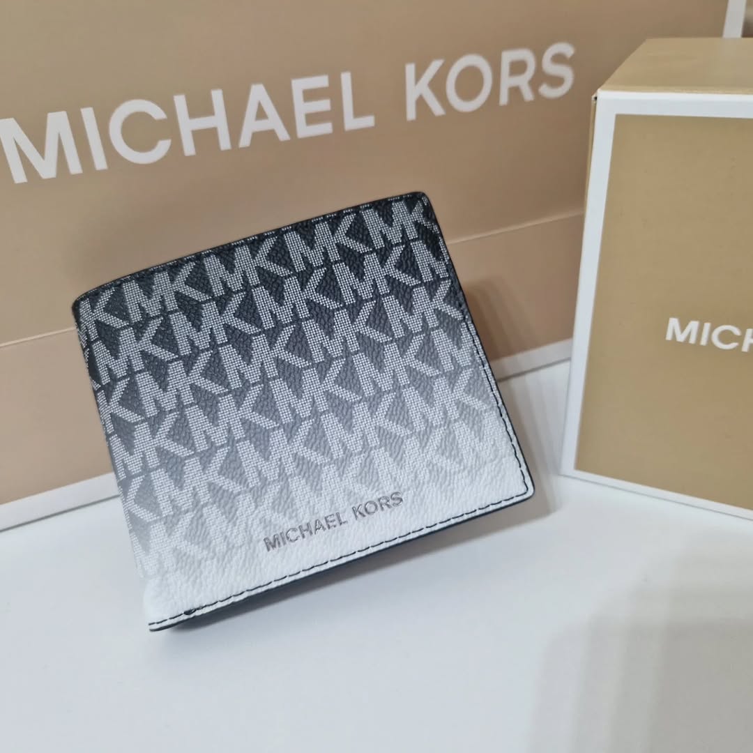 Michael Kors Men' Bifold Wallet
