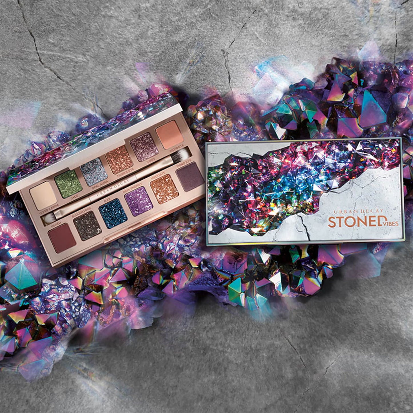 URBAN DECAY Stoned Eyeshadow Palette